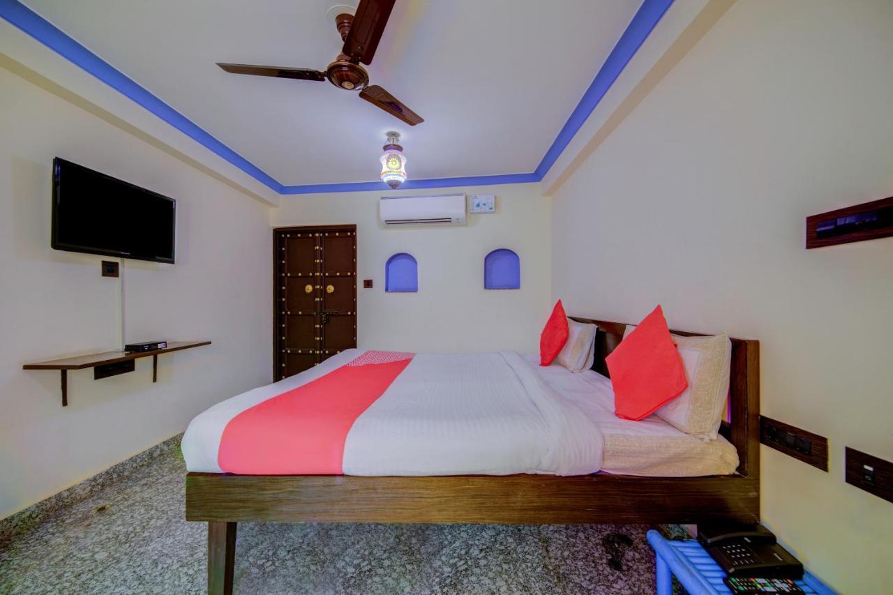 Oyo Flagship 14537 Hotel Amer Haveli Джайпур Екстериор снимка