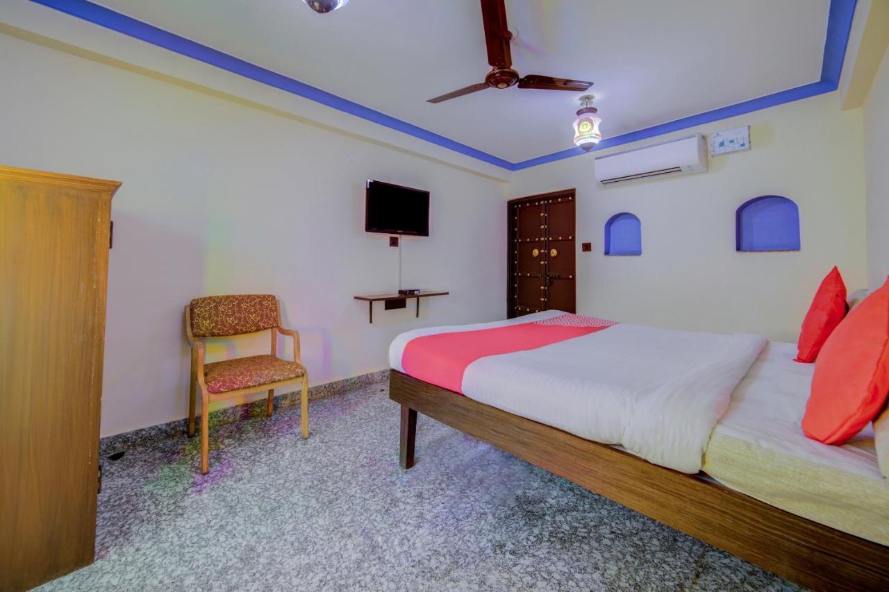 Oyo Flagship 14537 Hotel Amer Haveli Джайпур Екстериор снимка