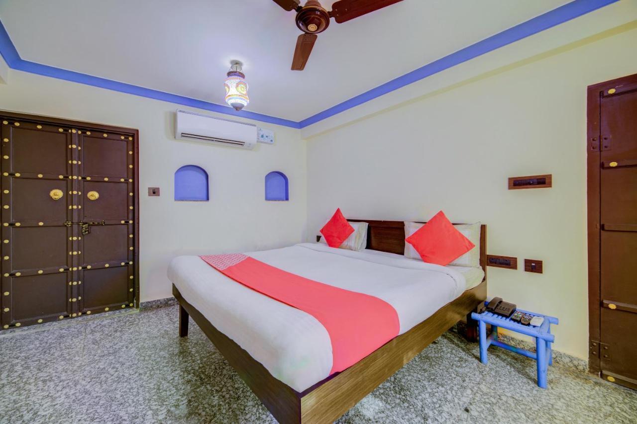 Oyo Flagship 14537 Hotel Amer Haveli Джайпур Екстериор снимка