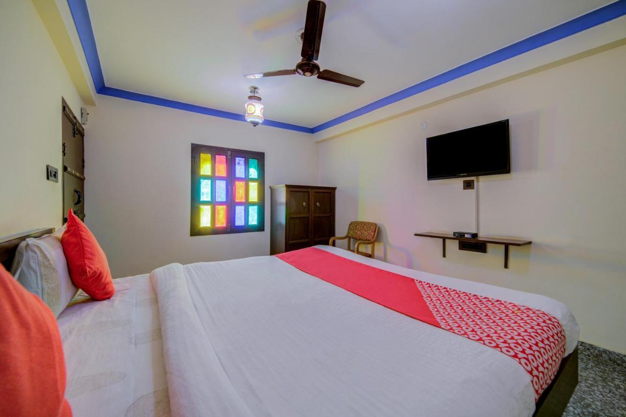 Oyo Flagship 14537 Hotel Amer Haveli Джайпур Екстериор снимка
